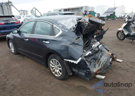 2015 Nissan Altima 2.5 S из США, поврежденный, VIN 1N4AL3AP3FC201378